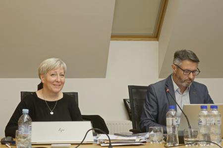 11. REDNA SEJA OBČINSKEGA SVETA 13 FOTO TINE ŠUBIC